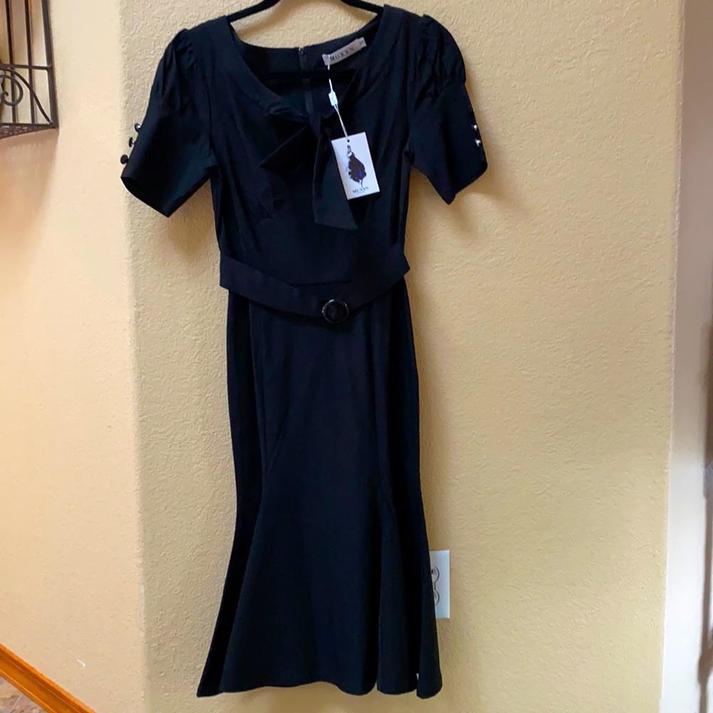 Mucin Dress Size Small Retro Style Dress
